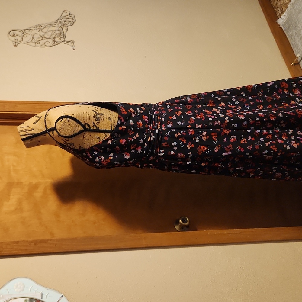 DB Studio, Floral Print Halter A Line Maxi Dress with Slit, Size 14 - Picture 6 of 8